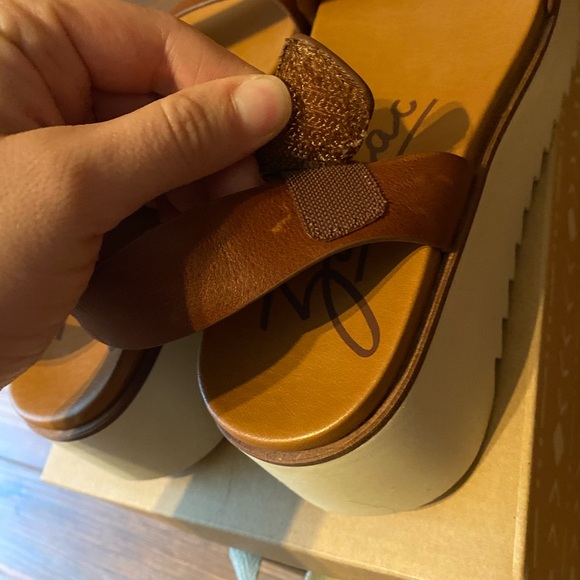 Zodiac Baker Brown Sandals - Picture 4 of 6